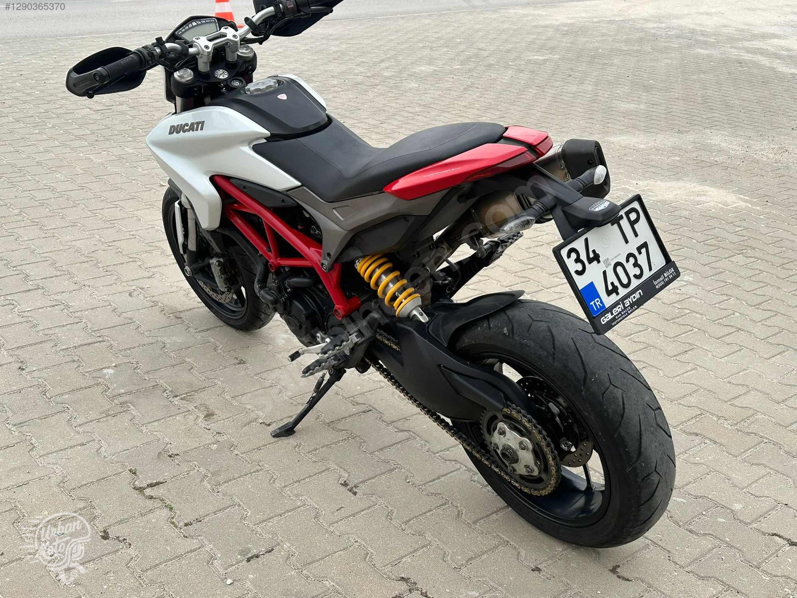 Ducati Hypermotard 821 foto 10